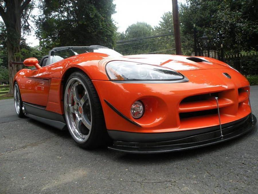  Dodge Viper SRT10 Venom 650R Custom by Hennessey 2003 года  (фото 13 из 16)